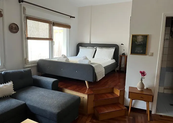 Chita\'S Downtown Apartment Ioannina